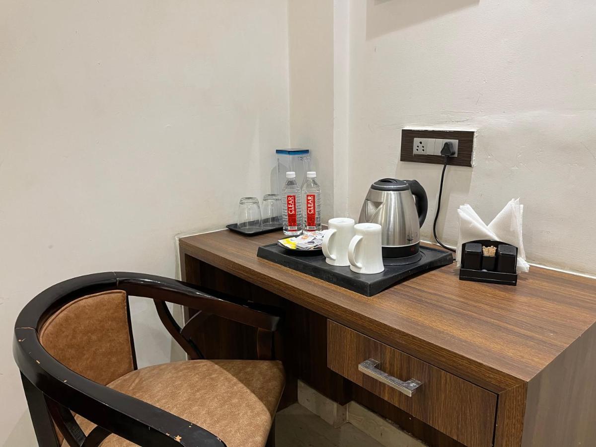 ורנאסי Hotel Kalawati Palace מראה חיצוני תמונה
