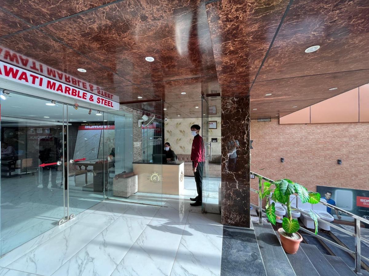 ורנאסי Hotel Kalawati Palace מראה חיצוני תמונה